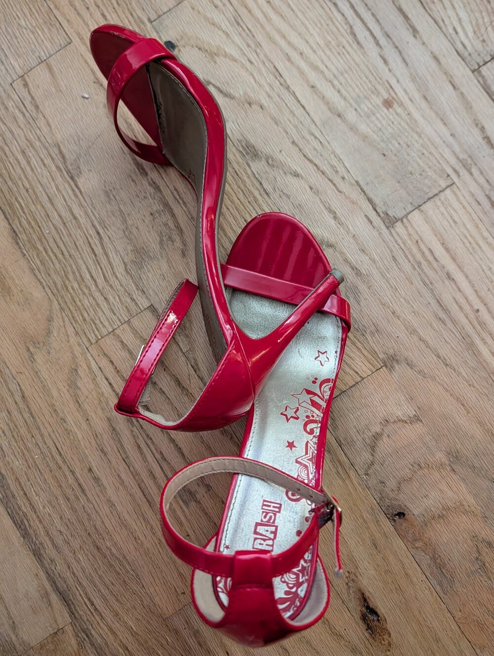 brash red patent strappy sandals women’s 8.5w ankle strap y2k party heels - Picture 5 of 5